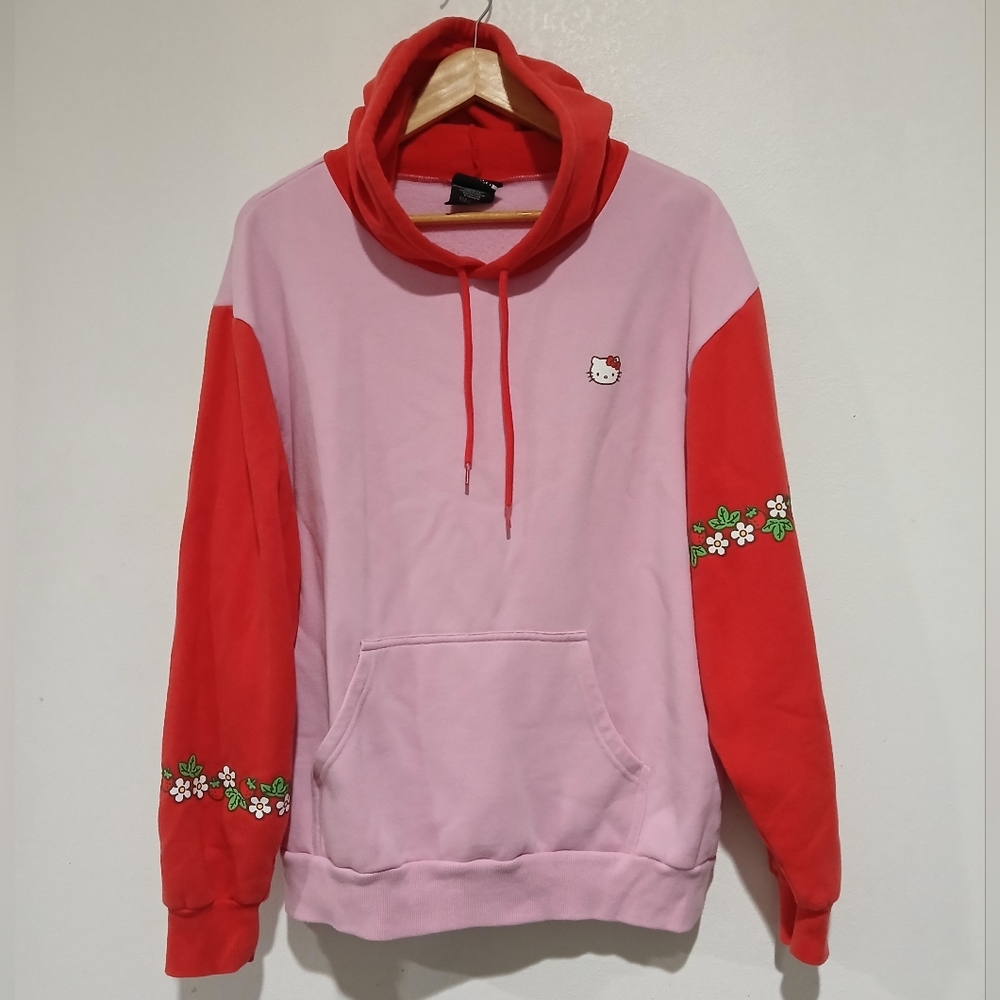 Dumbgood × Sanrio Hello Kitty Hoodie Size: M